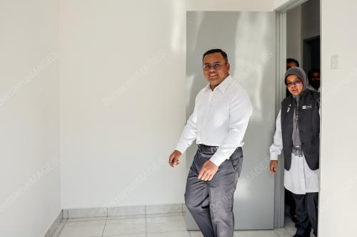 DATUK SERI AMIRUDIN SHARI