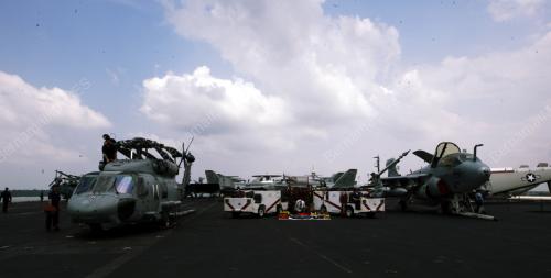 USS NIMITZ