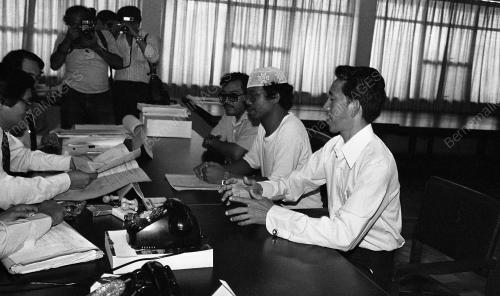 HARI PENAMAAN CALON KEPONG