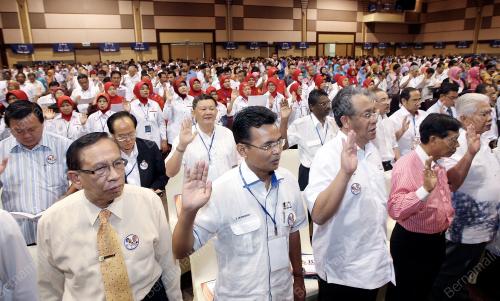 MOHD NAJIB TUN RAZAK