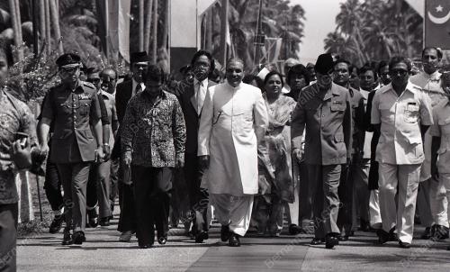 PRESIDEN PAKISTAN MUHAMMAD ZIA-UL-HAQ