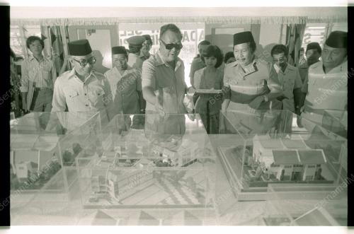 SULTAN MELAWAT
