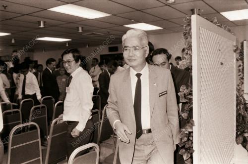 DATUK SERI ABU HASSAN OMAR