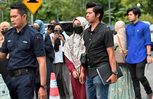 HAK PENJAGAAN ADIK KEPADA ZAYN RAYYAN