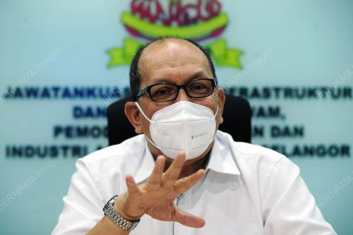 IR IZHAM HASHIM
