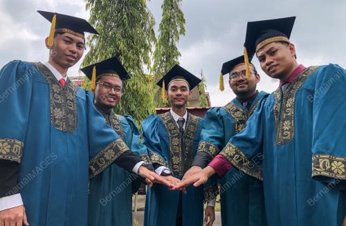 DATUK SERI AMIRUDIN SHARI