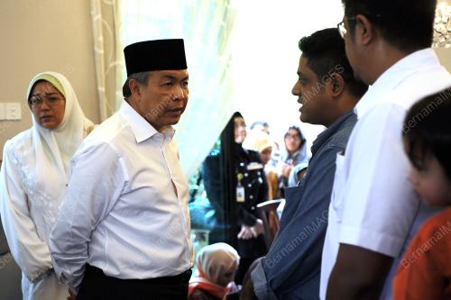 SG05_10112014_ZIARAH