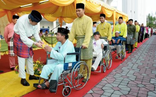 SG05_11072013_DUIT_RAYA