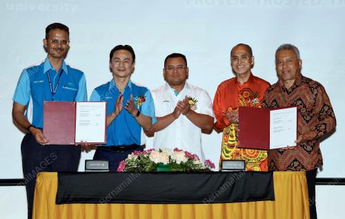 DATUK SERI AMIRUDIN SHARI