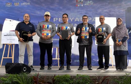 DATUK HASBI HABIBULLAH