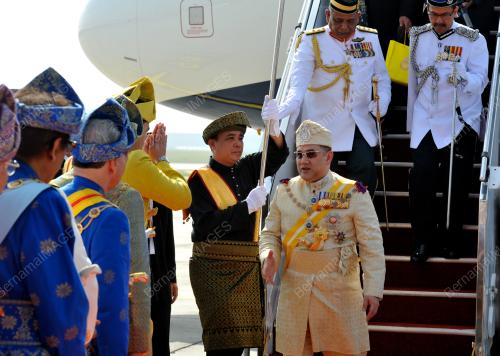 SG05_13122016_AGONG
