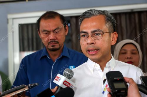 FAHMI FADZIL