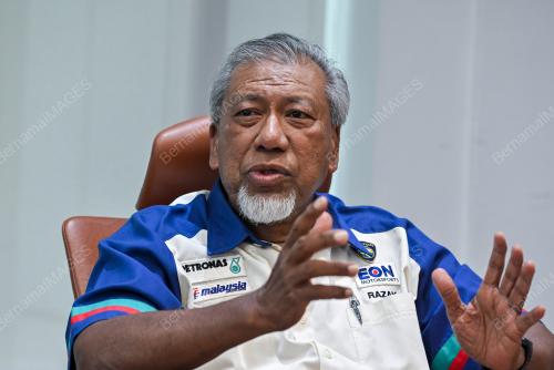 DATUK ABDUL RAZAK DAWOOD
