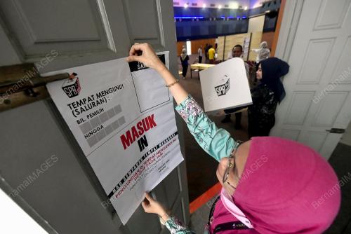 PERSIAPAN PETUGAS SPR BAGI UNDI AWAL