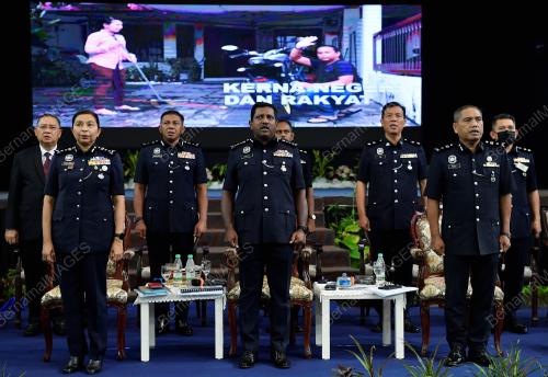 DATUK HUSSEIN OMAR KHAN