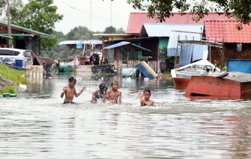 FENOMENA AIR LAUT PASANG BESAR