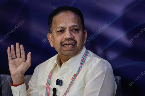 TAN SRI DR SA VIGNESWARAN
