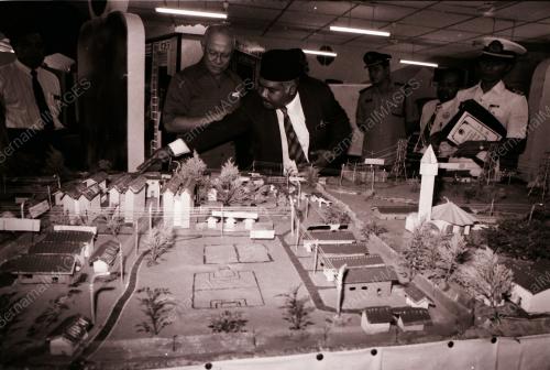 TUN (DR) HAMDAN BIN SHEIKH TAHIR