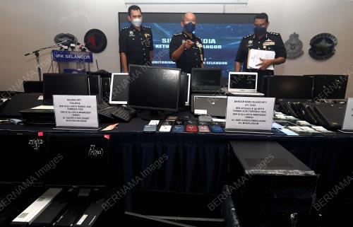 DATUK ARJUNAIDI MOHAMED