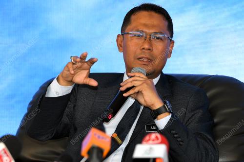 MOHD ASMIRUL ANUAR ARIS