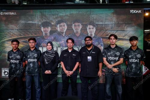 ADAM ADLI ABDUL HALIM