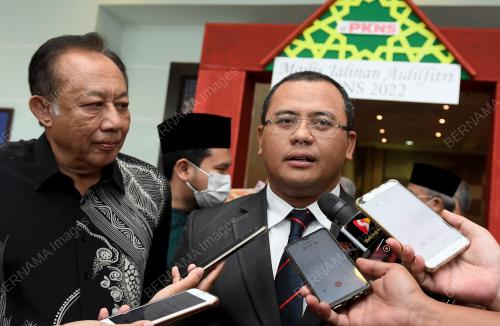 DATUK SERI AMIRUDIN SHARI
