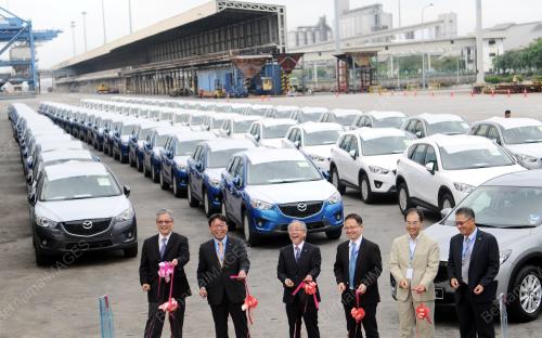SG05_19092013_MAZDA_EXPORT
