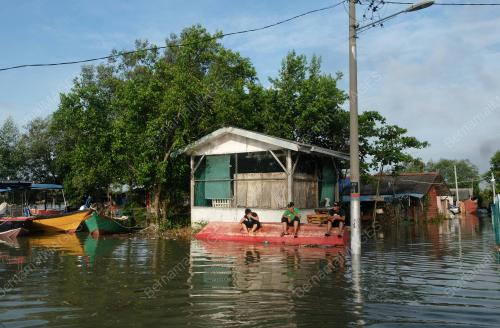 FENOMENA AIR LAUT PASANG BESAR