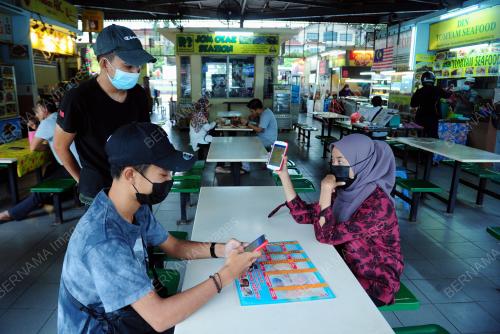 TINJAUAN HARI PERTAMA DINE IN FASA 1 PPN