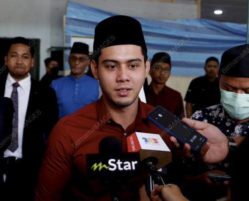 MUHAMMAD HAFIDZ ROSHDI