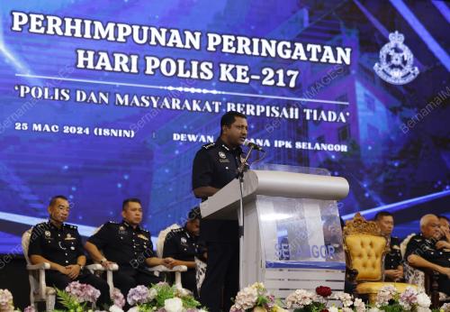 DATUK HUSSEIN OMAR KHAN