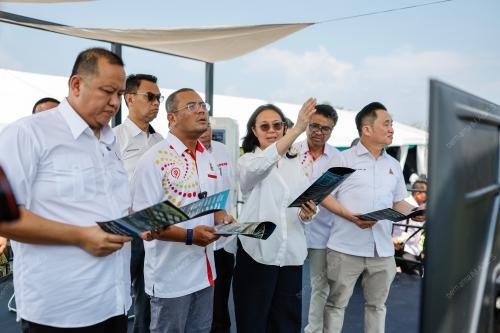 DATUK SERI AMIRUDIN SHARI