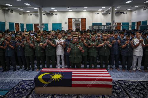 ALLAHYARHAMAH SARJAN FARIDAH