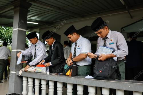 PEPERIKSAAN SIJIL PELAJARAN MALAYSIA (SPM)