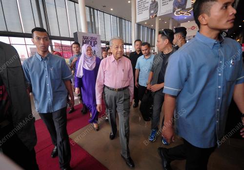 TUN DR MAHATHIR MOHAMAD