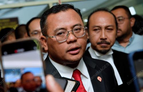 DATUK SERI AMIRUDIN SHARI