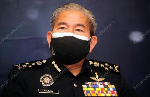 PENYERAHAN KENDERAAN PASUKAN TOYOTA HILUX GS CARGO