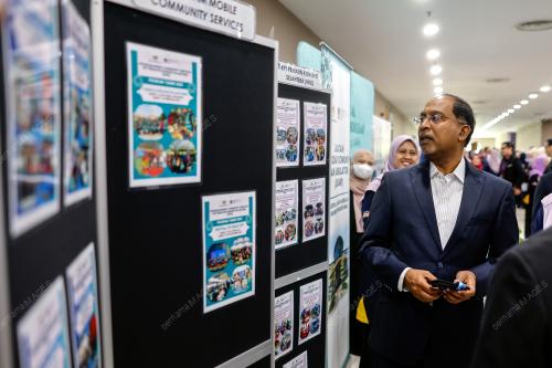 DATUK SERI DR ZAMBRY ABD KADIR