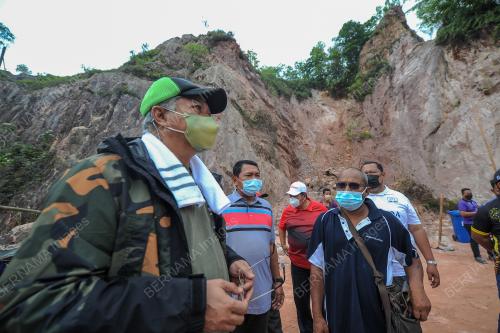 TAN SRI ANNUAR MUSA