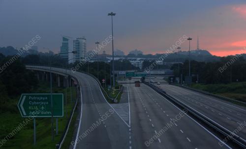 TINJAUAN LEBUHRAYA (COVID-19)