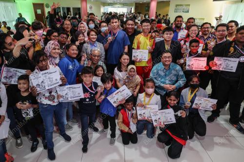 HANNAH YEOH