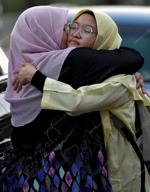 HARI PERTAMA SPM 2023
