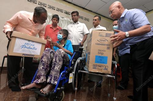 ZIARAH PRIHATIN MENTERI SUMBER MANUSIA