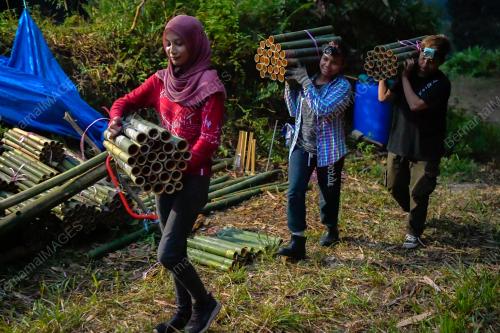 PEMBEKAL BULUH LEMANG