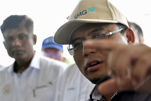 DATUK SERI AMIRUDIN SHARI