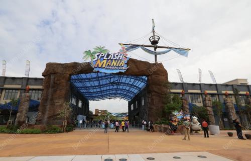 TAMAN TEMA AIR SPLASH MANIA