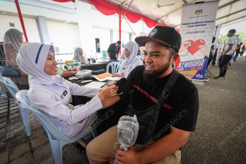 PERASMIAN PROGRAM TOLAK UBAT TIDAK SAH
