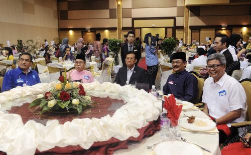 SG06_03092013_ULANGTAHUN