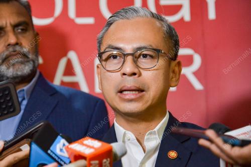 DATUK FAHMI FADZIL