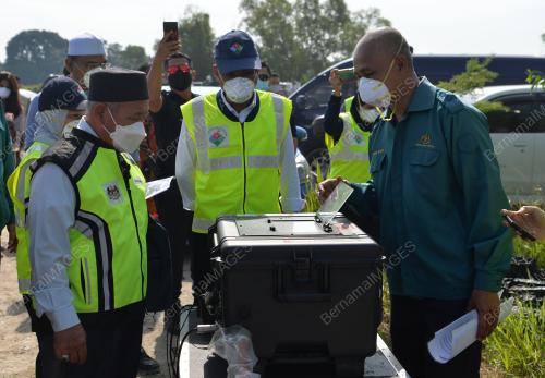 DATUK SERI TUAN IBRAHIM TUAN MAN